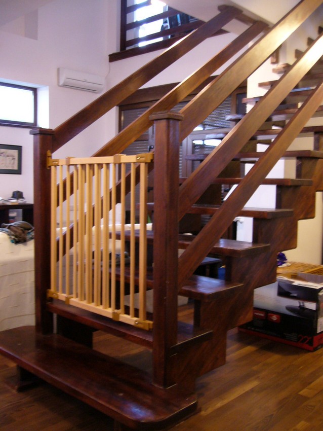 scari interioare lemn