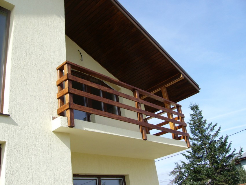 balustrada exterioara lemn