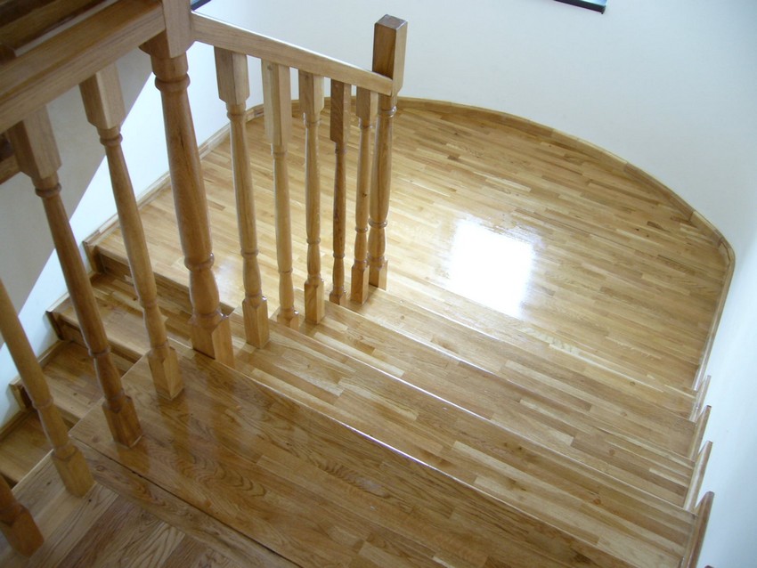 scari interioare lemn